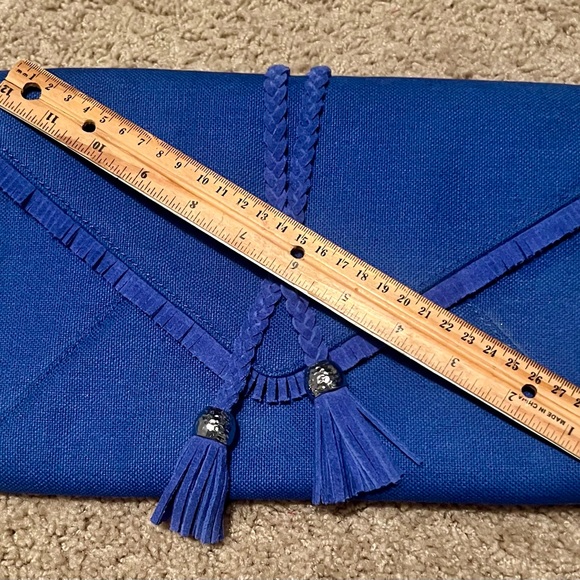 Bright blue NWT wristlet purse. - Picture 8 of 8